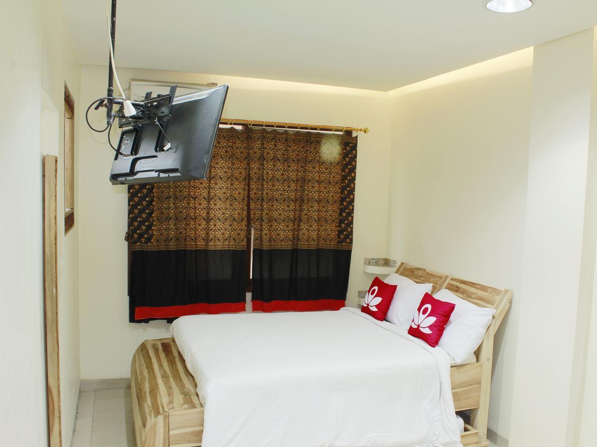 Zen Rooms Cassa Dua Pasteur 반둥 외부 사진